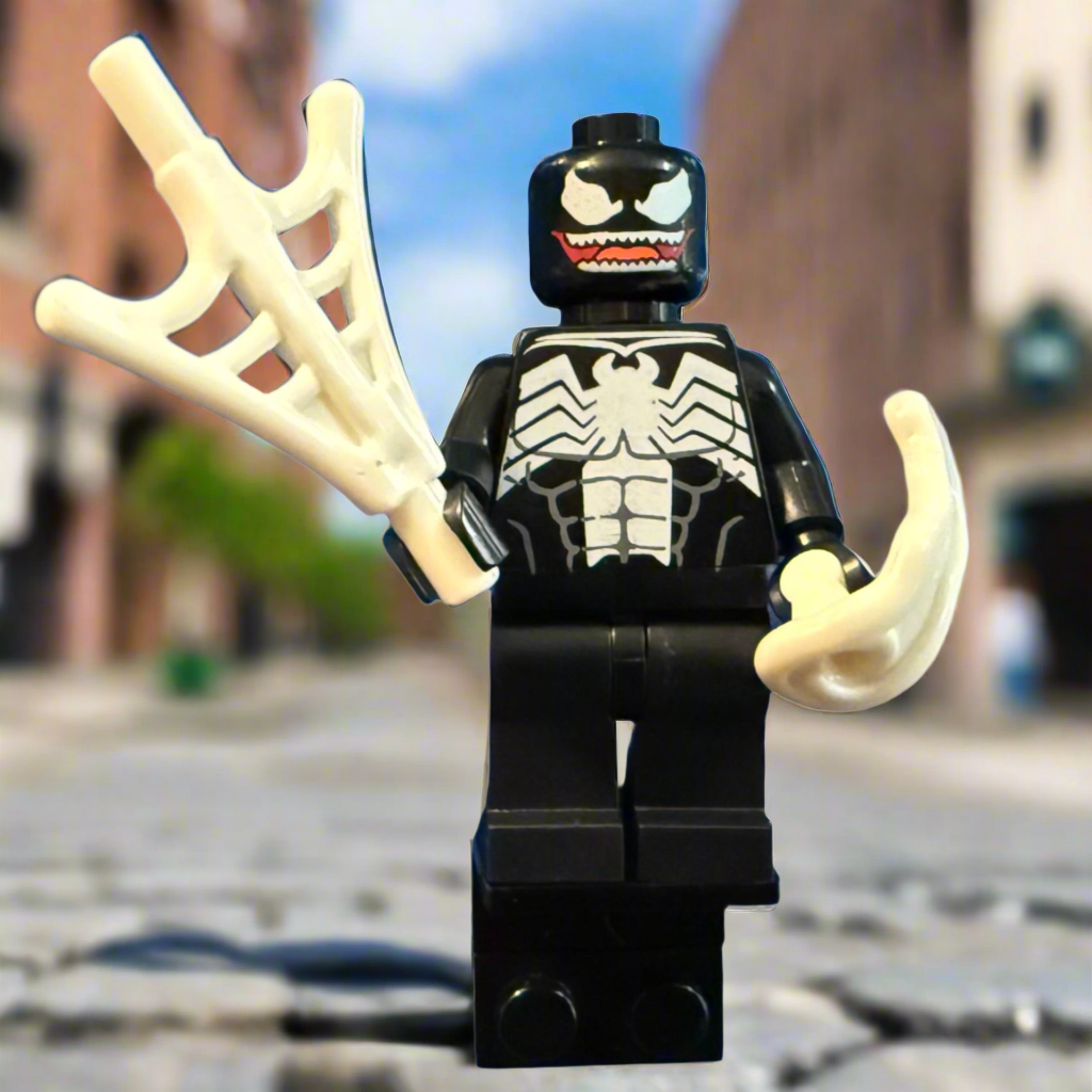 Venom Red Mouth Minifigure