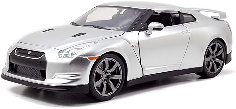 Nissan Gt-R (R35)(Silver) Brian's Jada 1:24 – Fast &amp; Furious | 97212 Front and Driver's Side View