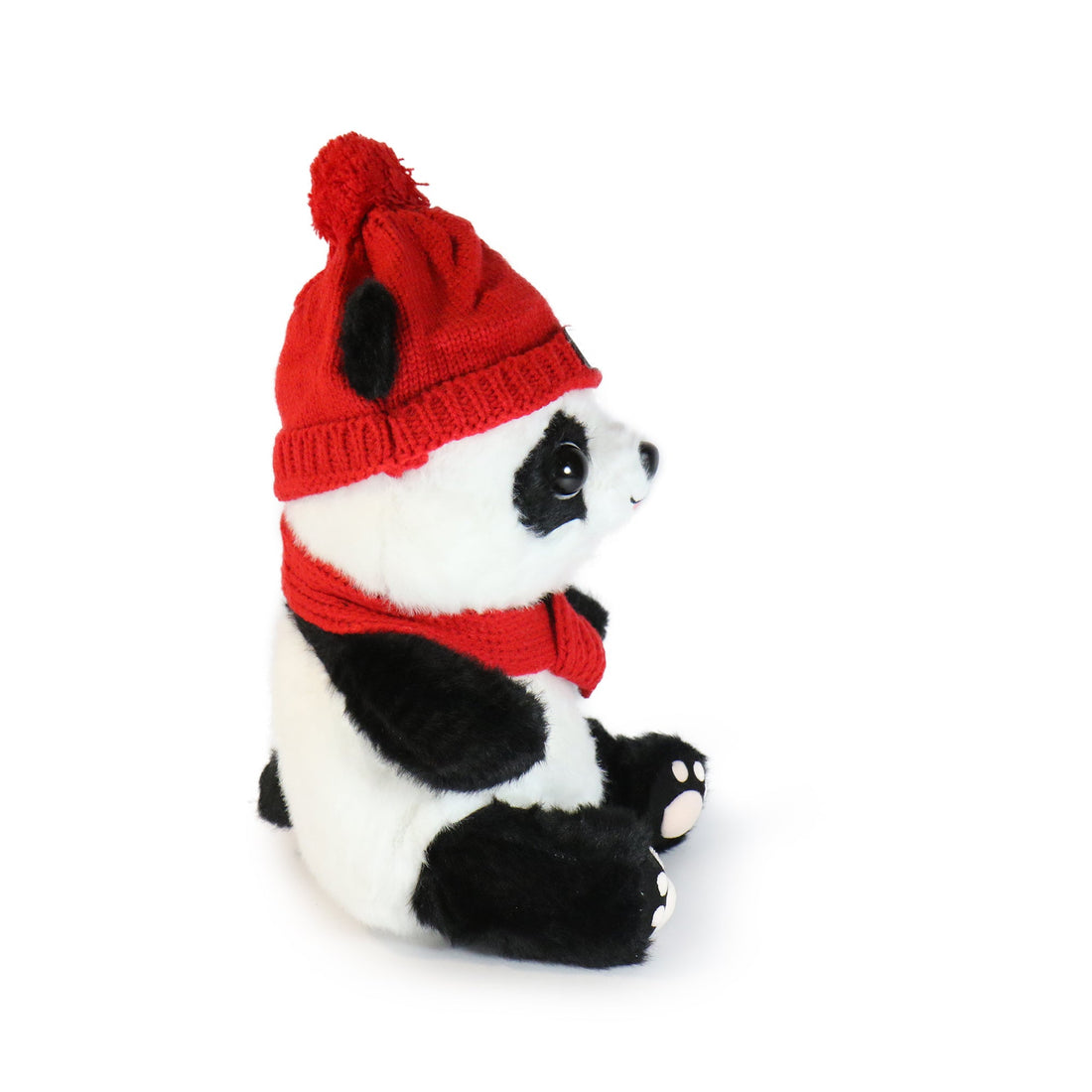 Red Panda: A Cozy Plush Made for Winter Comfort and Warm Moments 3