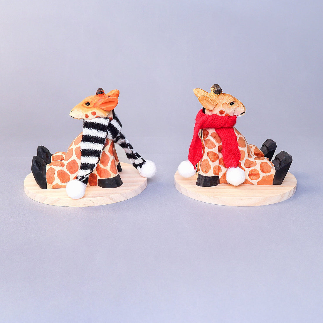 Handmade Wood-Carved Giraffe Cellphone Stand 4
