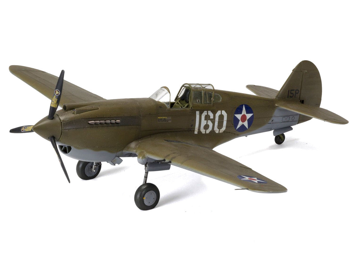 Level 2 Model Kit Curtiss P-40B Warhawk Fighter-Bomber Aircraft with 2 Scheme Options 1/48 Plastic Model Kit by Airfix-2