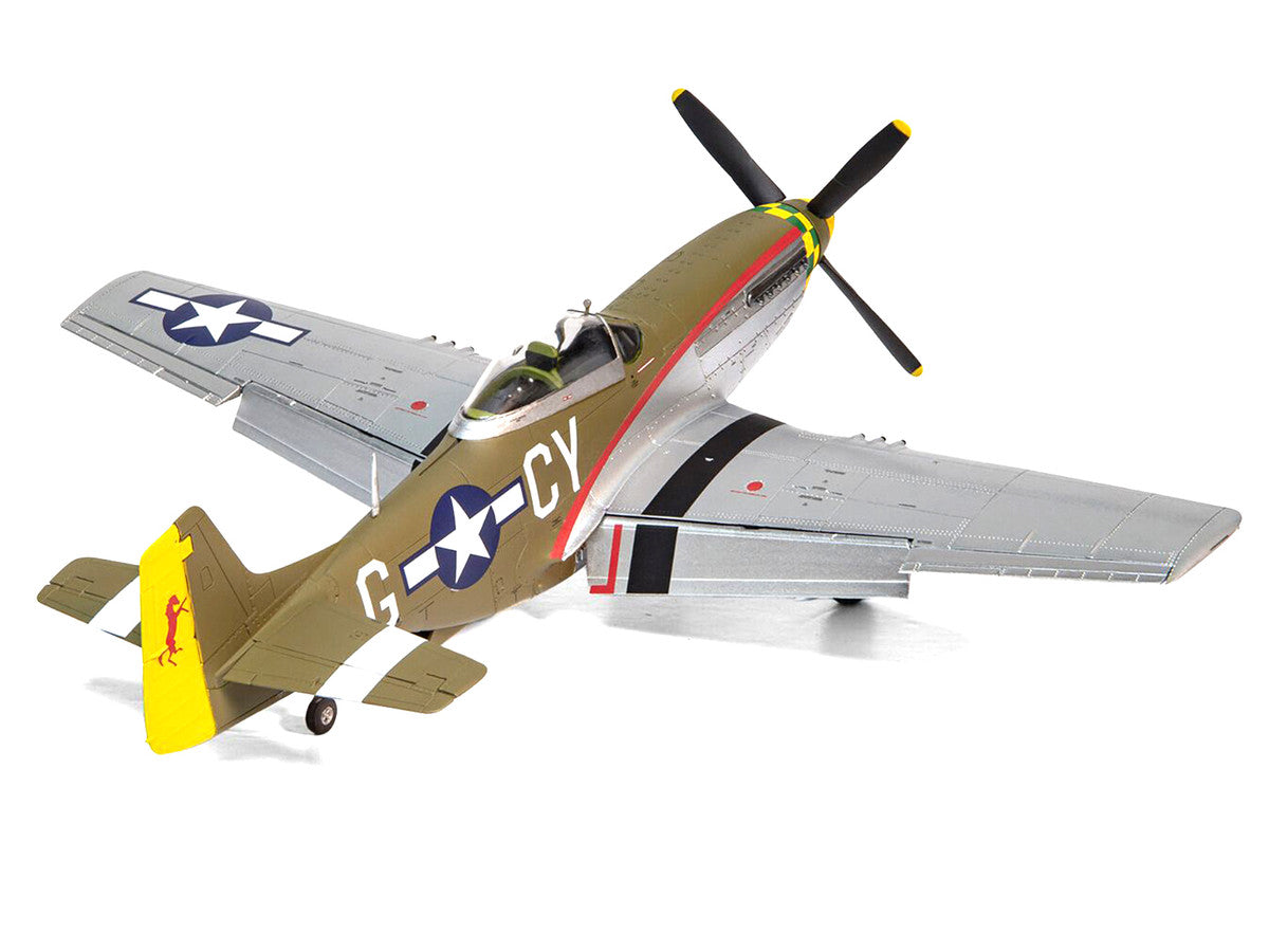 Level 2 Model Kit North American P-51D Mustang Fighter Aircraft with 2 Scheme Options 1/48 Plastic Model Kit by Airfix-3