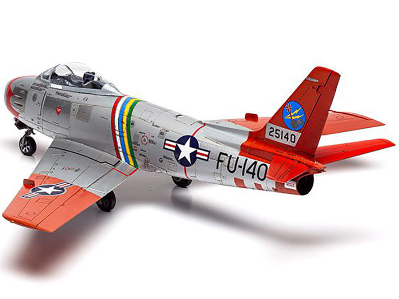 Level 2 Model Kit North American F-86F Sabre Aircraft with 2 Scheme Options 1/48 Plastic Model Kit by Airfix-1