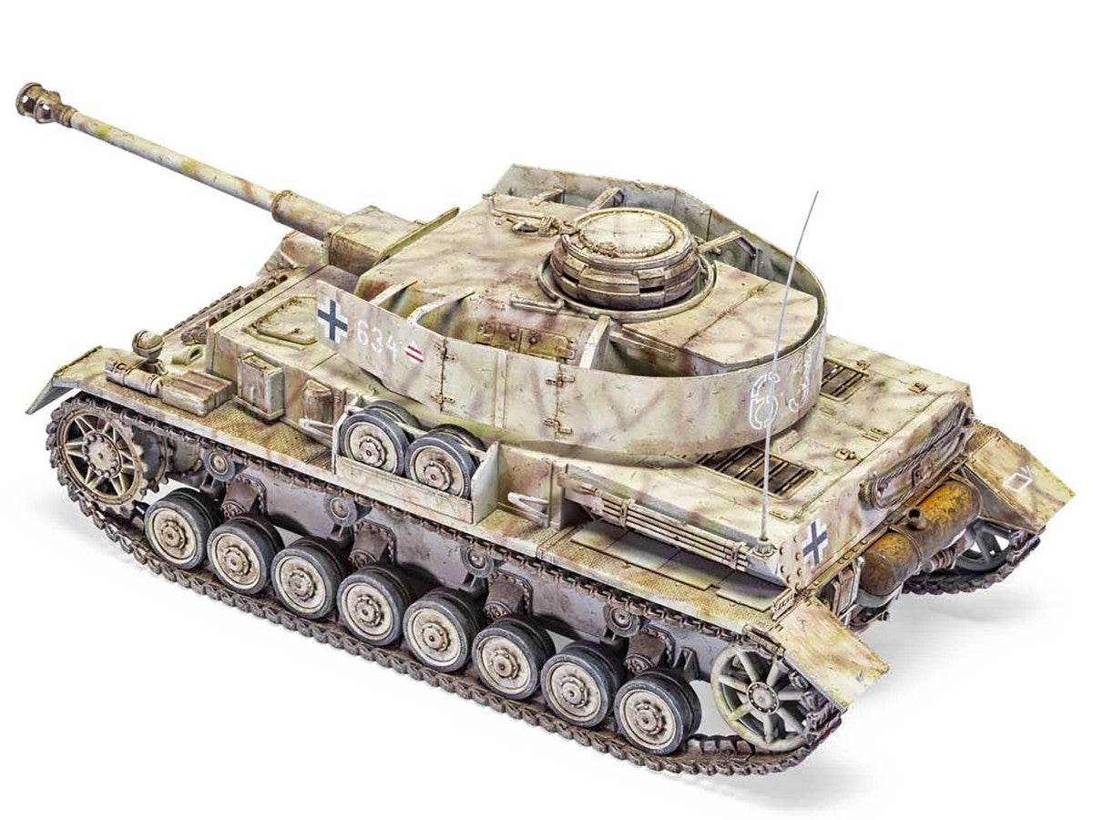 Level 3 Model Kit Panzer IV Ausf.H "Mid Version" Tank with 2 Scheme Options (Level 3) 1/35 Plastic Model Kit by Airfix-2