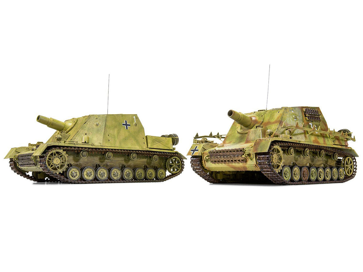 Level 3 Model Kit Sturmpanzer IV Brummbar "Mid Version" Tank with 2 Scheme Options 1/35 Plastic Model Kit by Airfix-2