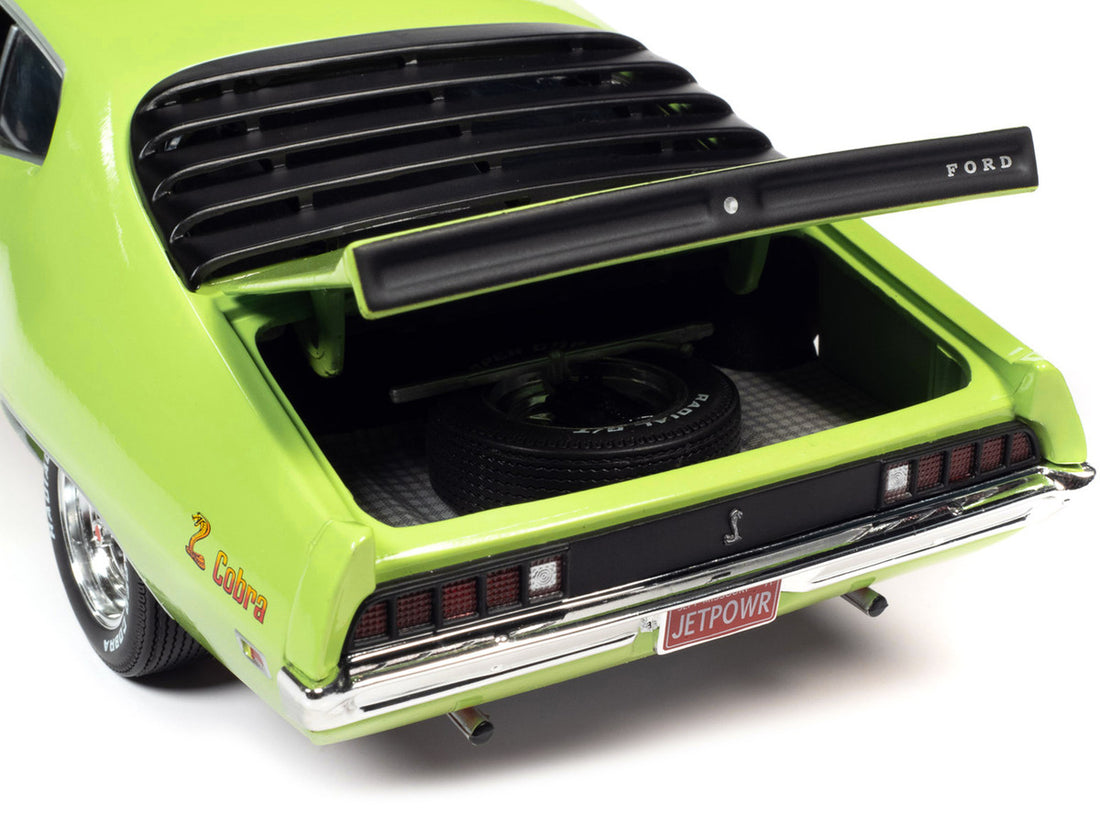 1971 Ford Torino Cobra Grabber Lime Green with Matt Black Hood and Stripes "Class of 1971" Series 1/18 Diecast Model Car by Auto World-4