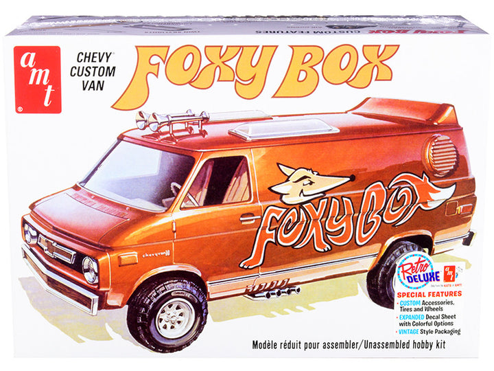 Skill 2 Model Kit Chevrolet Custom Van "Foxy Box" 1/25 Scale Model by AMT-0