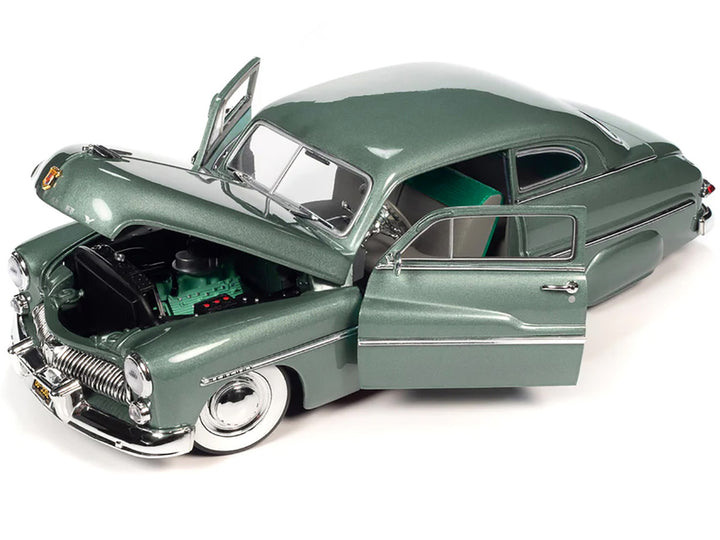 1949 Mercury Eight Coupe Berwick Green Metallic with Green and Gray Interior 1/18 Diecast Model Car by Auto World-1