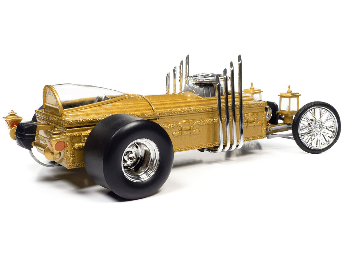 George Barris' Drag-u-la Gold "The Munsters" (1964-1966) TV Series "Silver Screen Machines" Series 1/18 Diecast Model by Auto World-3