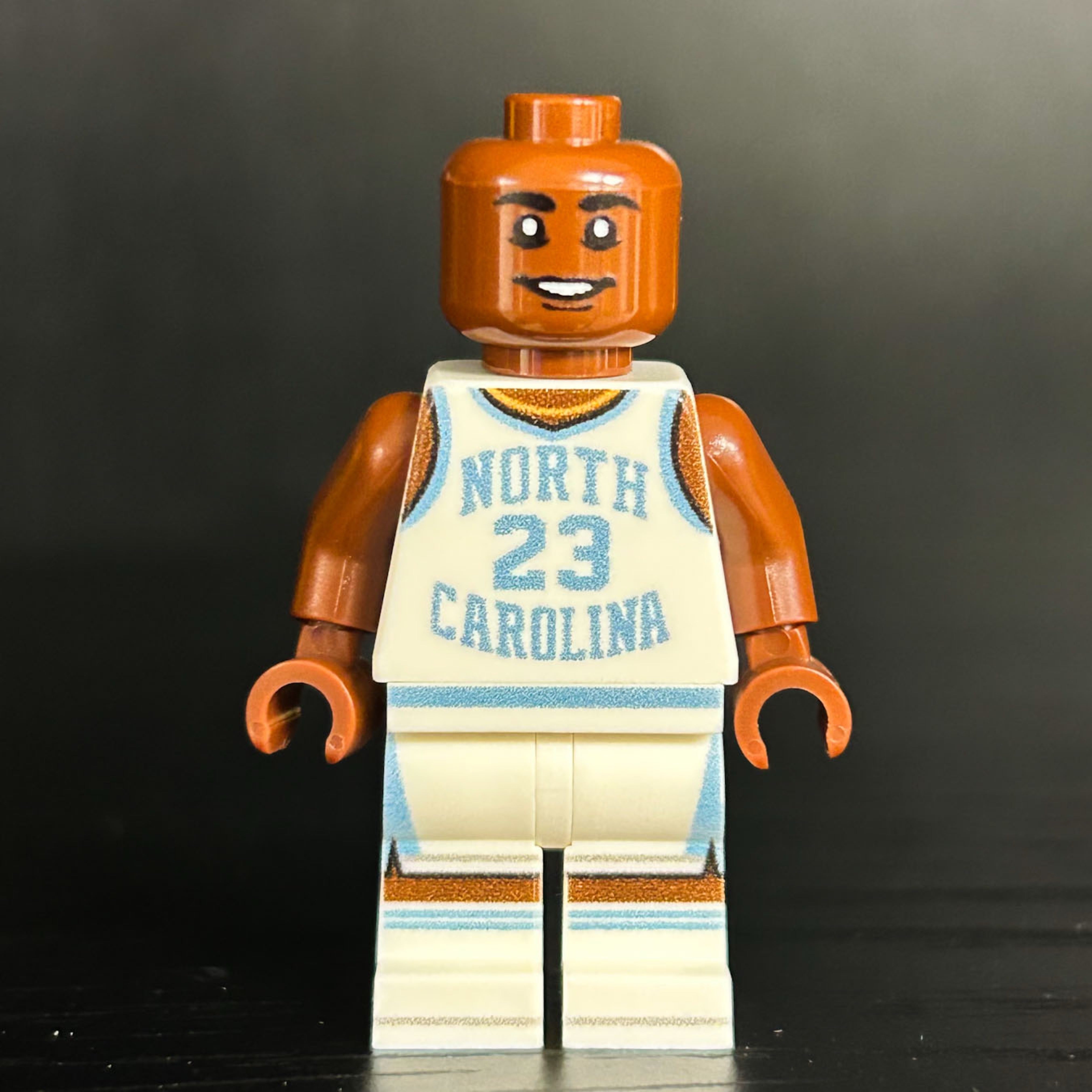 MJ #23 UNC Basketball Player Minifig 3