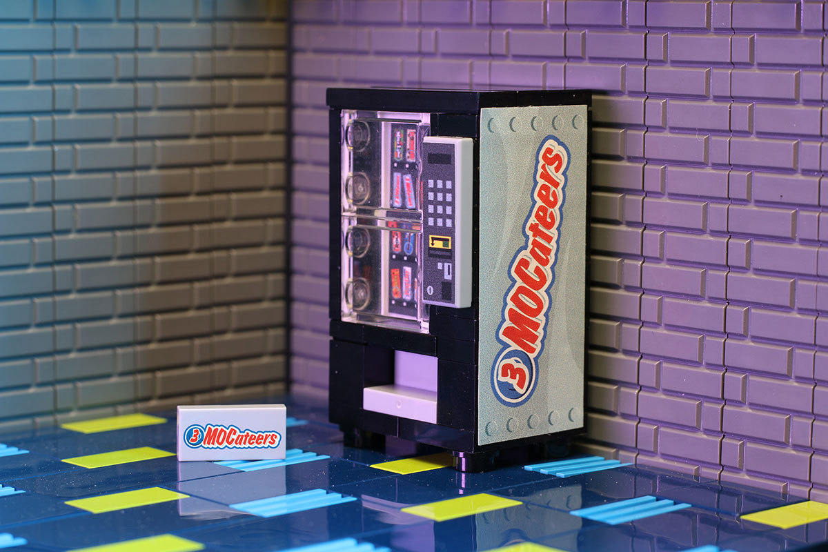 3 MOCateers - B3 Customs® Candy Bar Vending Machine made using LEGO parts 2