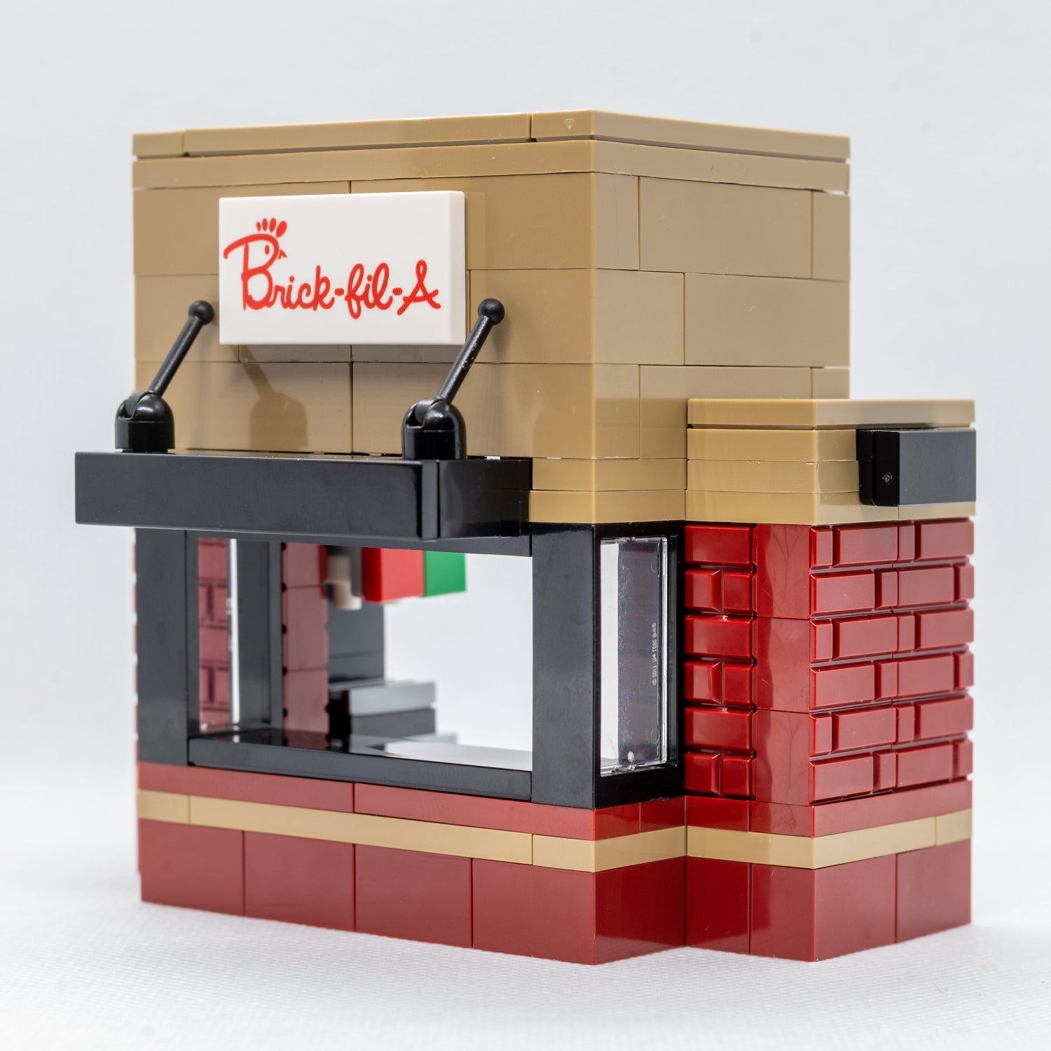 Brick-Fil-A Food Stand with Employee Minifig 4