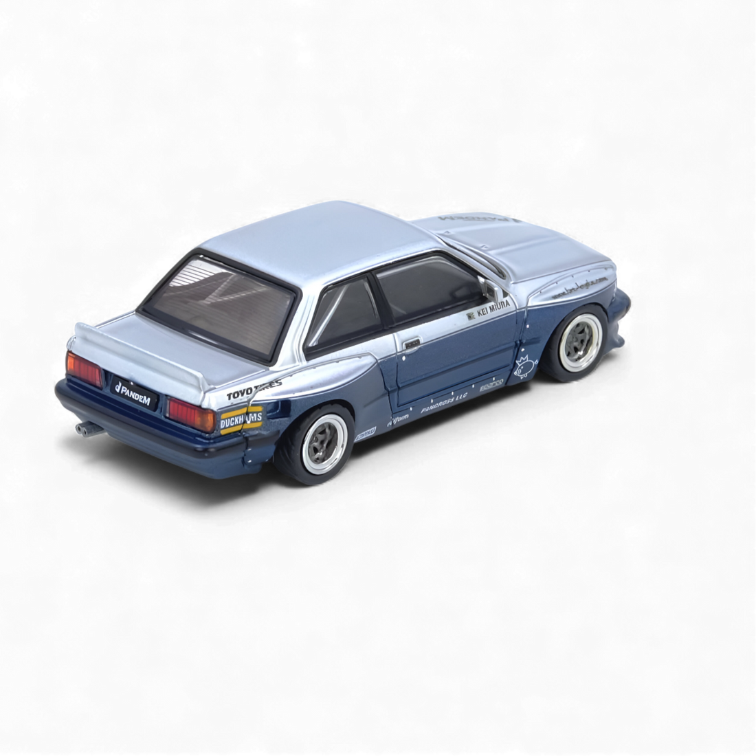 BMW Pandem E30 M3 Silver/Blue 1:64 by INNO64  2