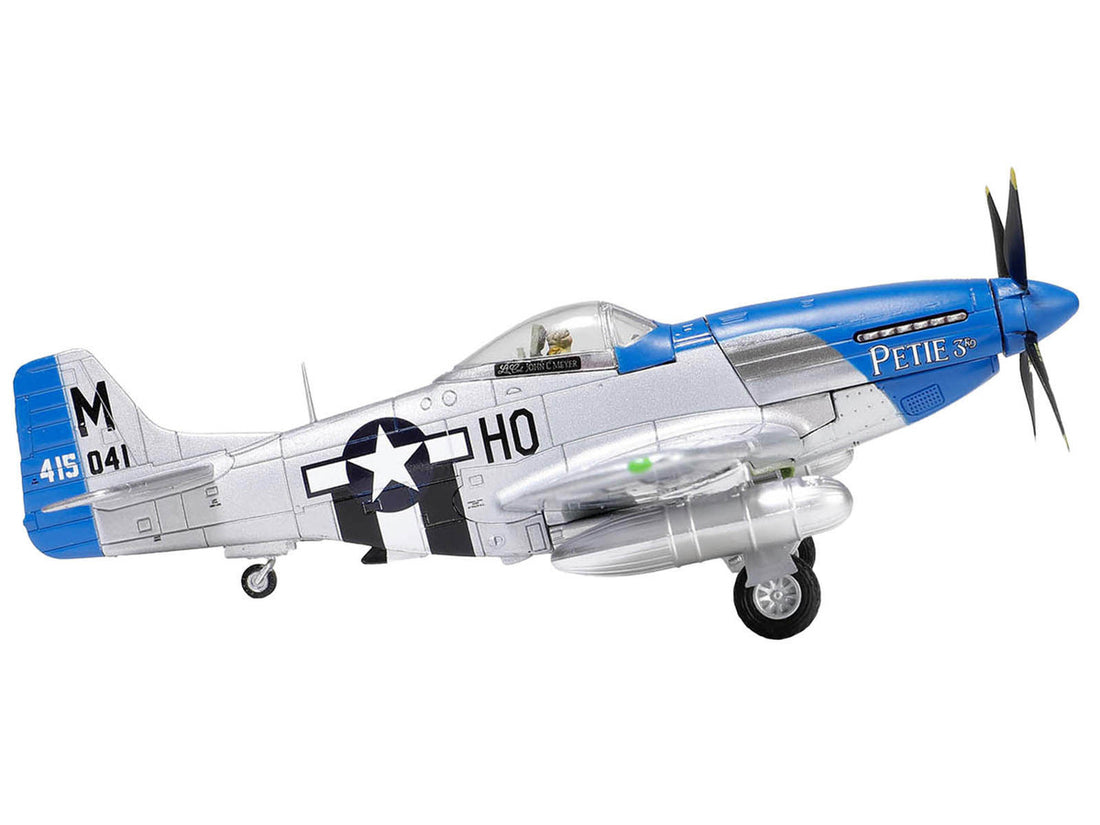 North American Aviation P-51D Mustang Aircraft Fighter "Petie 3rd Lt. Col. John C. Meyer 487th Fighter Squadron 352nd Fighter Group USAAF" (1944) "WW2 Aircrafts Series" 1/72 Diecast Model by Forces of Valor-1