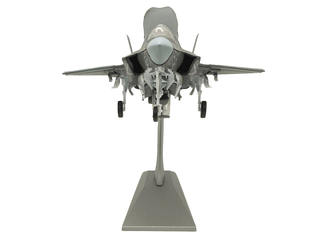 Lockheed Martin F-35B (STOVL) Lightning II Aircraft "BF-01 Prototype Air Test an Evaluation Squadron 23 (VX-23) Salty Dogs" (2009) United States Navy 1/72 Diecast Model Airplane-2