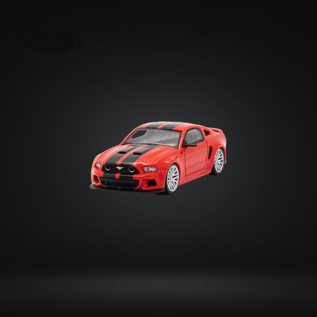 Ford Mustang 2014 GT 5.0 Red With Black Stripes 1:64 GDO Hunter x DCM