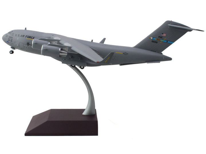 Boeing C-17 Globemaster III Transport Aircraft "Dover Air Force Base" United States Air Force (06-6168) Gray "Gemini 200" Series 1/200 Diecast Model Airplane by GeminiJets-0