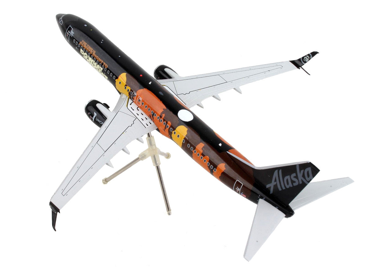Boeing 737-900ER Commercial Aircraft "Alaska Airlines - Our Commitment" Black with Graphics "Gemini 200" Series 1/200 Diecast Model Airplane by GeminiJets-2