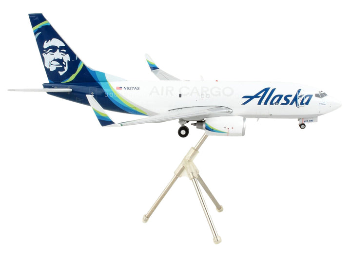 Boeing 737-700BDSF Commercial Aircraft "Alaska Air Cargo" White with Blue Tail "Gemini 200" Series 1/200 Diecast Model Airplane by GeminiJets-1