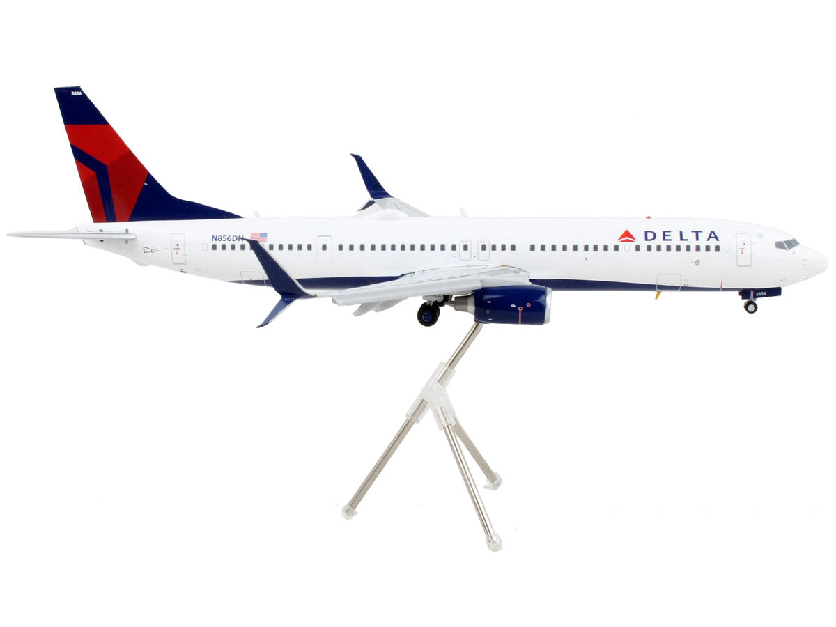 Boeing 737-900ER Commercial Aircraft with Flaps Down "Delta Air Lines" White with Blue and Red Tail "Gemini 200" Series 1/200 Diecast Model Airplane by GeminiJets-1
