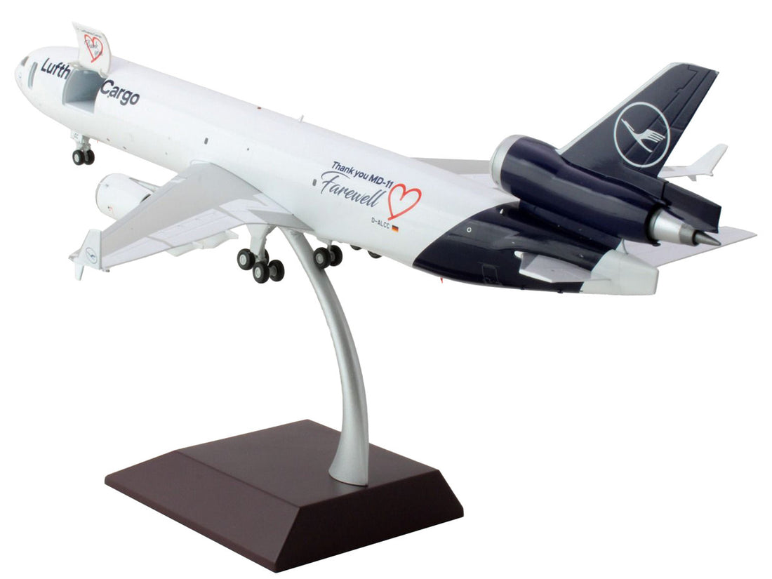 McDonnell Douglas MD-11F Commercial Aircraft "Lufthansa Cargo" White with Blue Tail "Gemini 200 - Interactive" Series 1/200 Diecast Model Airplane by GeminiJets-3