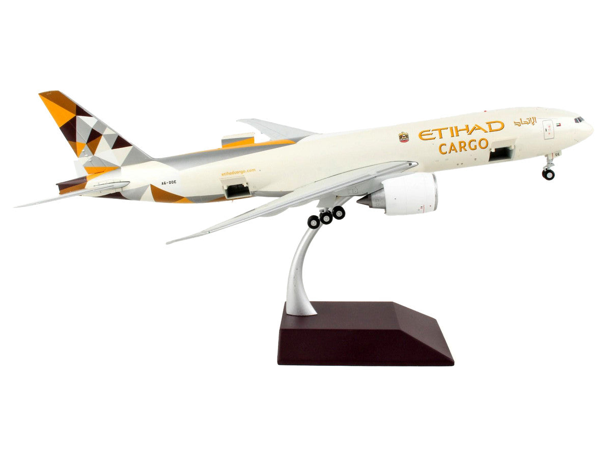 Boeing 777F Commercial Aircraft "Etihad Airways Cargo" Beige with Tail Graphics "Gemini 200 - Interactive" Series 1/200 Diecast Model Airplane by GeminiJets-2
