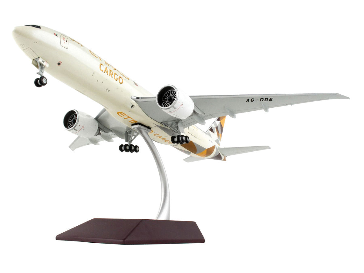 Boeing 777F Commercial Aircraft "Etihad Airways Cargo" Beige with Tail Graphics "Gemini 200 - Interactive" Series 1/200 Diecast Model Airplane by GeminiJets-3