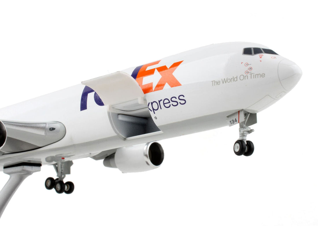 Boeing 767-300F Commercial Aircraft "Federal Express" White with Purple Tail "Interactive Series" 1/200 Diecast Model Airplane by GeminiJets-2