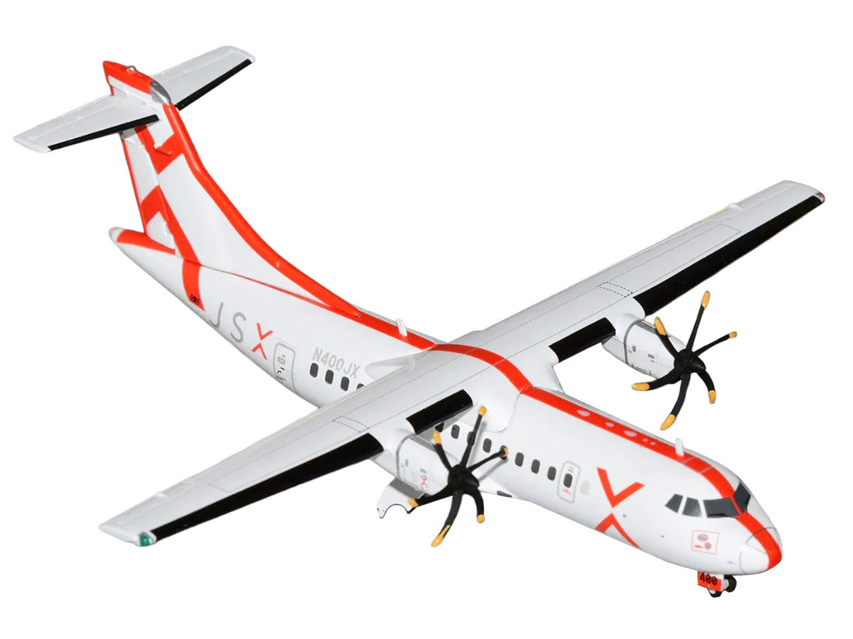ATR 42-600 Commercial Aircraft "JSX" (N400JX) White with Red Stripes "Gemini 200" Series 1/200 Diecast Model Airplane by GeminiJets-1