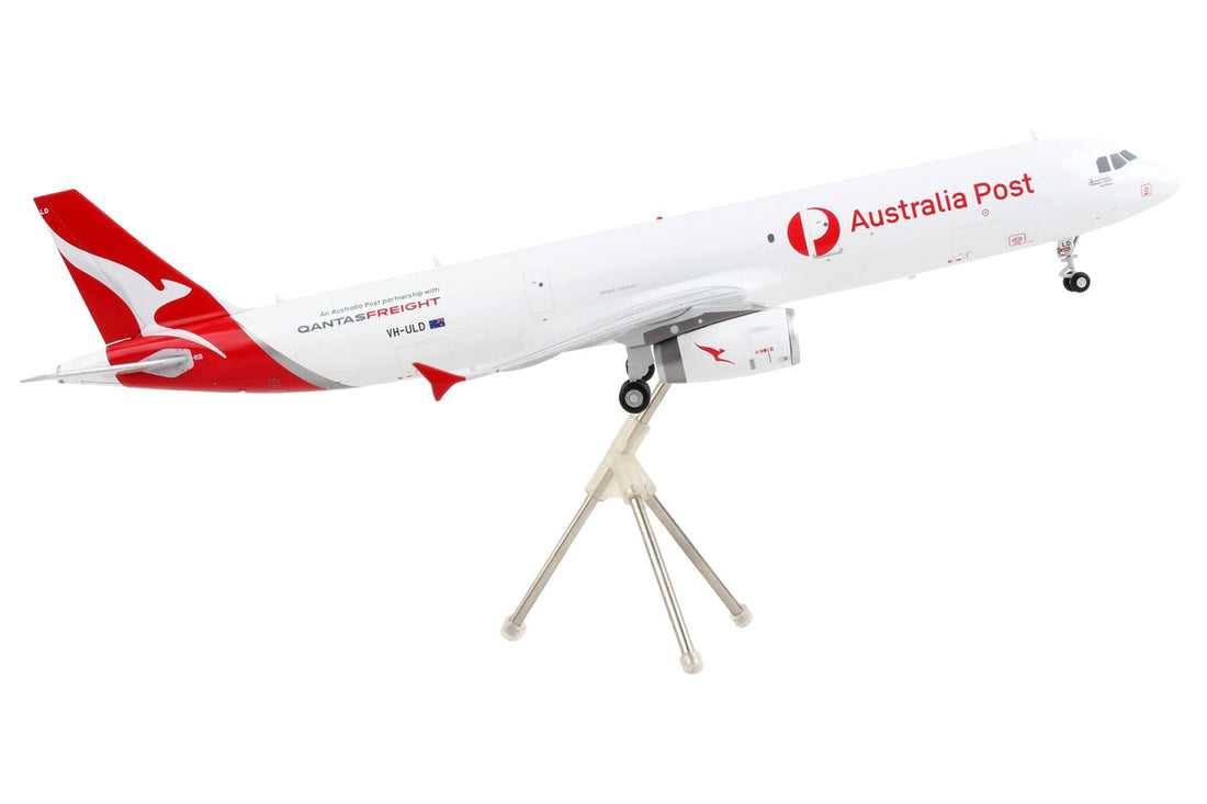 Airbus A321P2F Commercial Aircraft "Qantas Freight - Australia Post" White with Red Tail "Gemini 200" Series 1/200 Diecast Model Airplane by GeminiJets-1