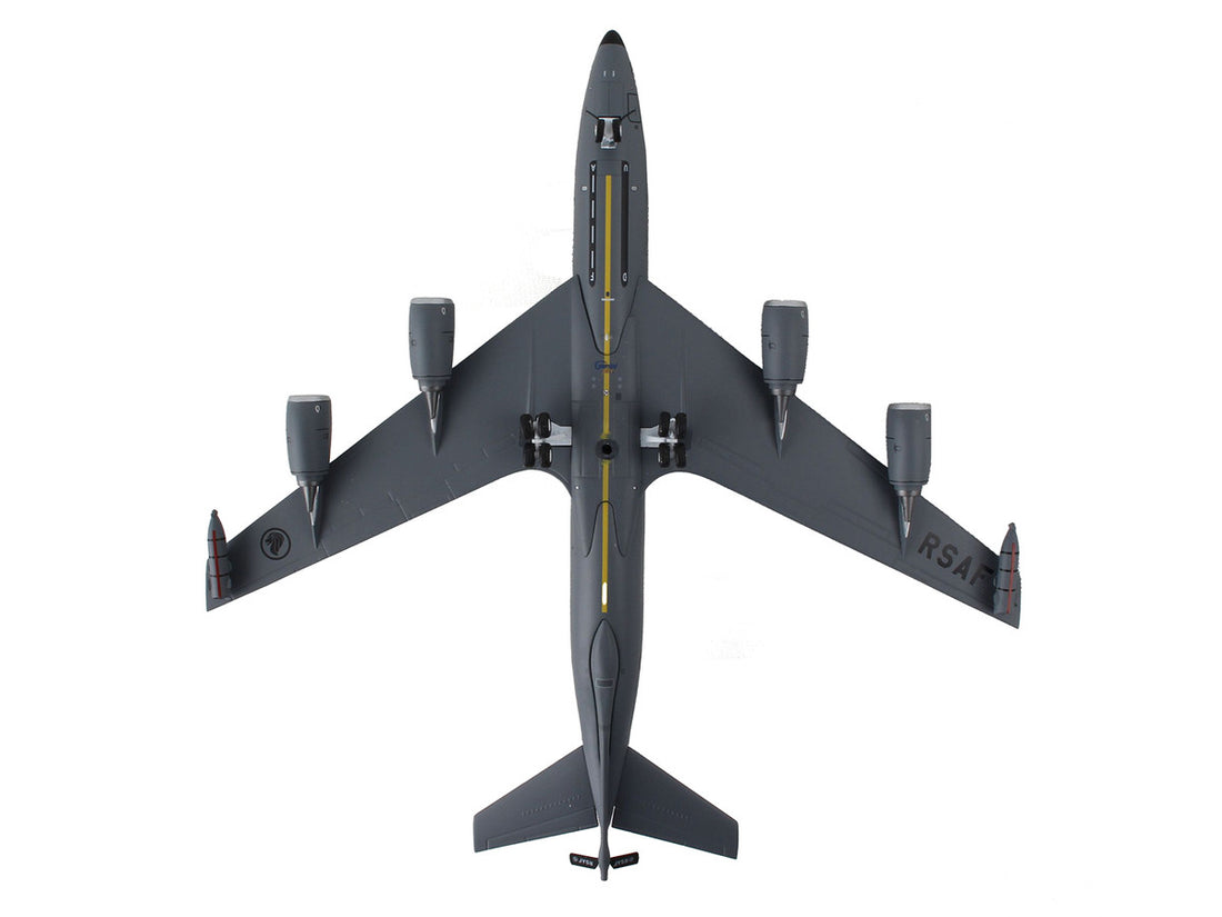 Boeing KC-135R Stratotanker Tanker Aircraft "Republic of Singapore Air Force" Gray "Gemini 200" Series 1/200 Diecast Model Airplane by GeminiJets-2