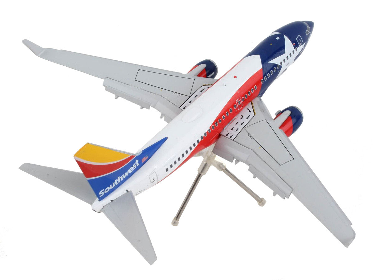 Boeing 737-700 Commercial Aircraft with Flaps Down "Southwest Airlines - Lone Star One" Texas Flag Livery "Gemini 200" Series 1/200 Diecast Model Airplane by GeminiJets-3
