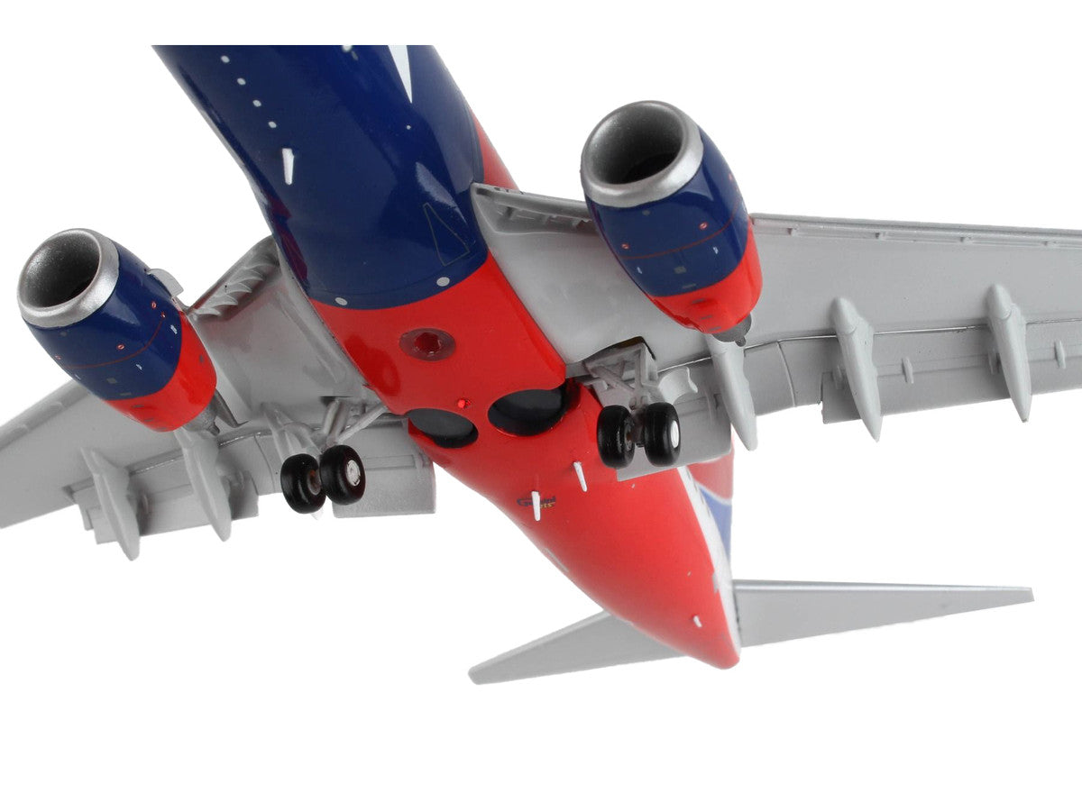 Boeing 737-700 Commercial Aircraft with Flaps Down "Southwest Airlines - Lone Star One" Texas Flag Livery "Gemini 200" Series 1/200 Diecast Model Airplane by GeminiJets-2