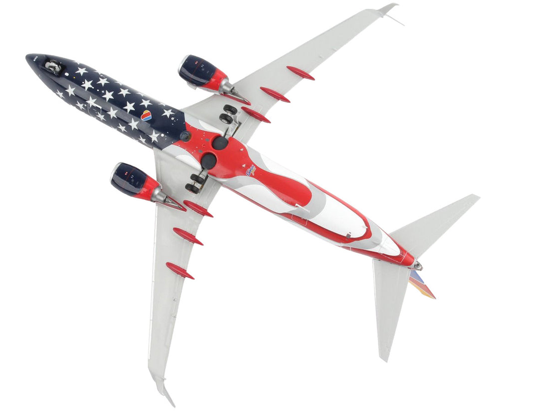 Boeing 737-800 Commercial Aircraft "Southwest Airlines - Freedom One" American Flag Livery "Gemini 200" Series 1/200 Diecast Model Airplane by GeminiJets-4