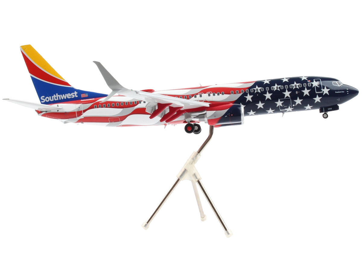 Boeing 737-800 Commercial Aircraft with Flaps Down "Southwest Airlines - Freedom One" American Flag Livery "Gemini 200" Series 1/200 Diecast Model Airplane by GeminiJets-1