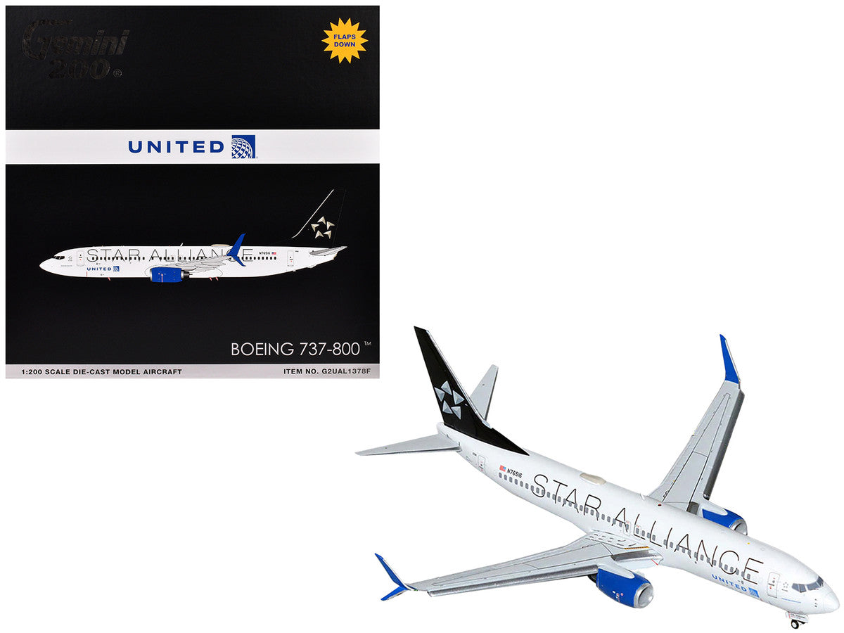 Boeing 737-800 Commercial Aircraft with Flaps Down "United Airlines Star Alliance" (N76516) White with Black Tail "Gemini 200" Series 1/200 Diecast Model Airplane by GeminiJets-0
