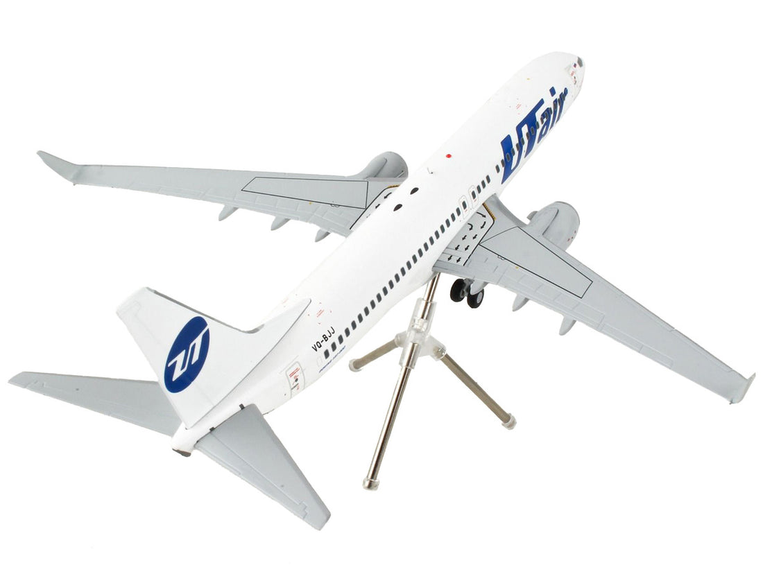 Boeing 737-800 Commercial Aircraft "UTair" White "Gemini 200" Series 1/200 Diecast Model Airplane by GeminiJets-2