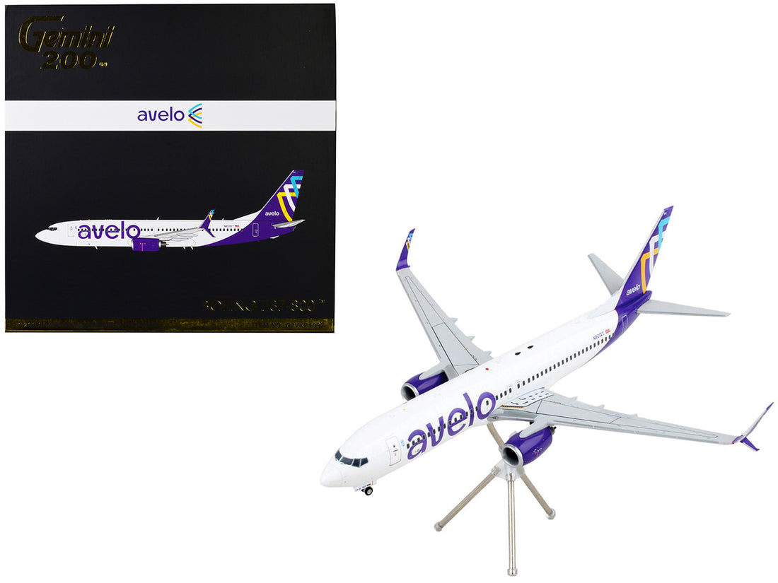 Boeing 737-800 Commercial Aircraft "Avelo Airlines" White with Purple Tail "Gemini 200" Series 1/200 Diecast Model Airplane by GeminiJets-0