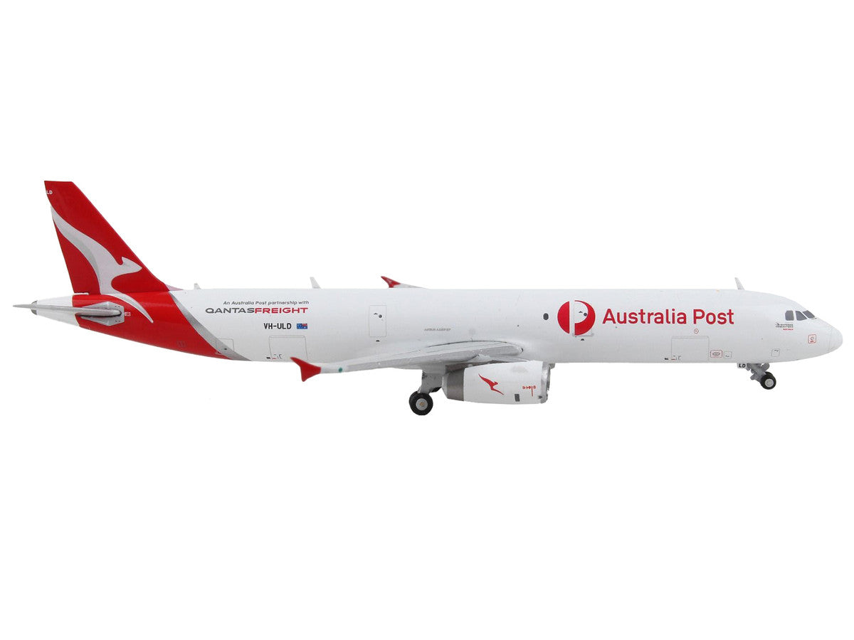 Airbus A321P2F Commercial Aircraft "Qantas Freight - Australia Post" White with Red Tail 1/400 Diecast Model Airplane by GeminiJets-1