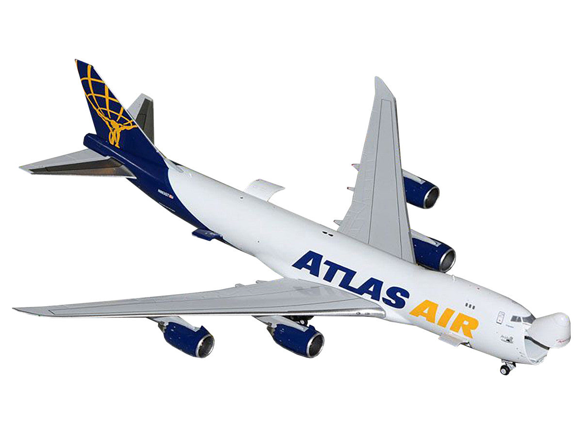 Boeing 747-8F Commercial Aircraft "Atlas Air - Apex Logistics" (N863GT) White with Blue Tail "Interactive Series" 1/400 Diecast Model Airplane by GeminiJets-0