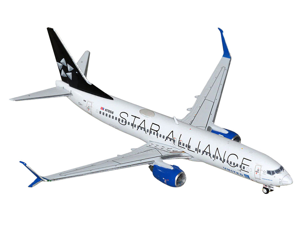 Boeing 737-800 Commercial Aircraft "United Airlines - Star Alliance" (N76516) White with Black Tail 1/400 Diecast Model Airplane by GeminiJets-1