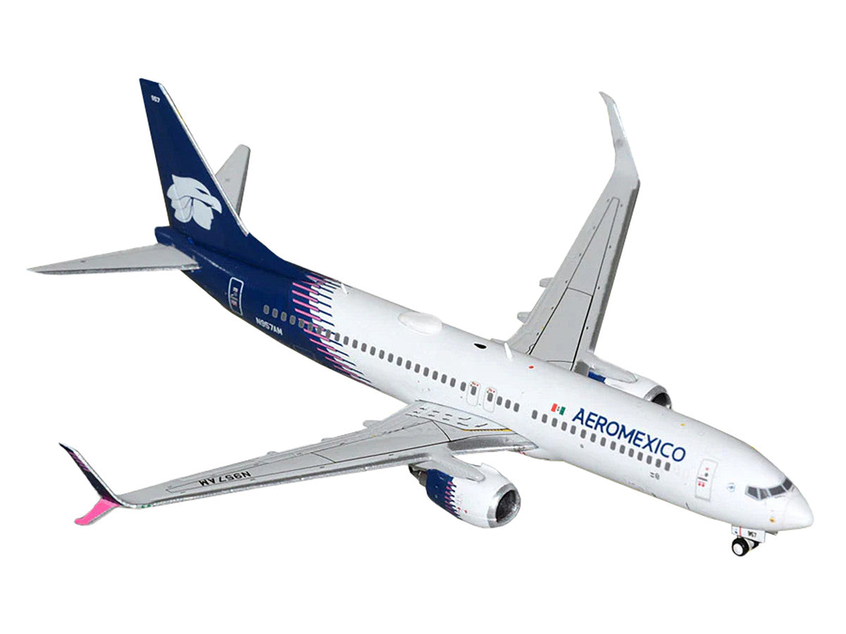 Boeing 737-800 Commercial Aircraft "Aeromexico" (N957AM) White with Blue Tail 1/400 Diecast Model Airplane by GeminiJets-1