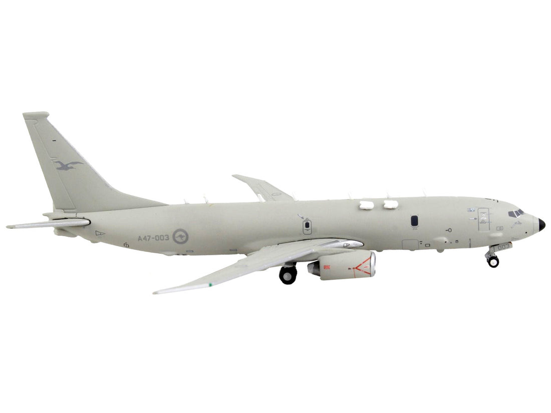 Boeing P-8 Poseidon Patrol Aircraft "Royal Australian Air Force" Gray "Gemini Macs" Series 1/400 Diecast Model Airplane by GeminiJets-1