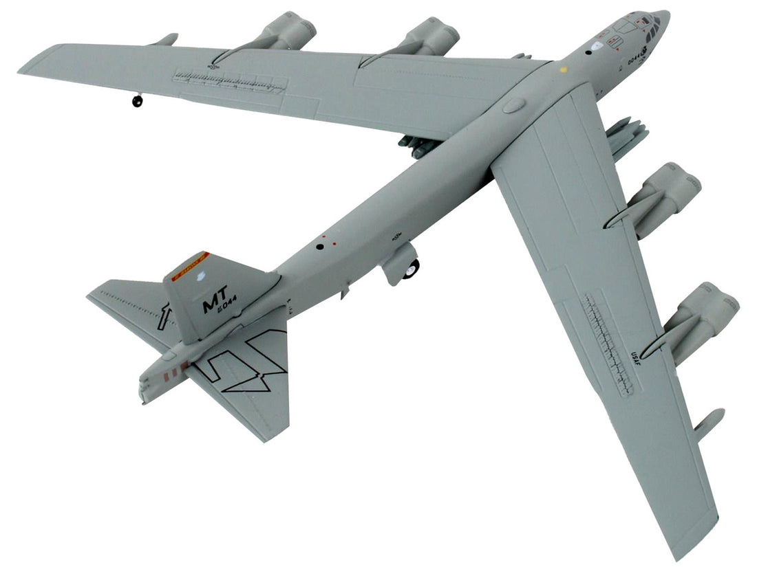 Boeing B-52H Stratofortress Bomber Aircraft "5th BW 23rd BS Minot Air Force Base" United States Air Force "Gemini Macs" Series 1/400 Diecast Model Airplane by GeminiJets-2