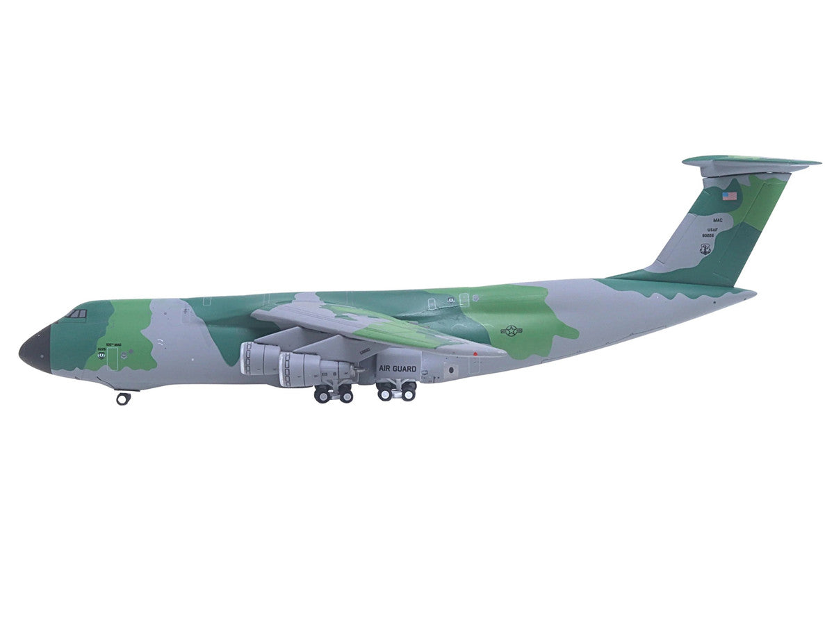 Lockheed C-5M Super Galaxy Transport Aircraft "New York Air National Guard 105th Airlift Wing Stewart Air National Guard Base" United States Air Force (68-0226) Green Camouflage "Gemini Macs" Series 1/400 Diecast Model Airplane by GeminiJets 2