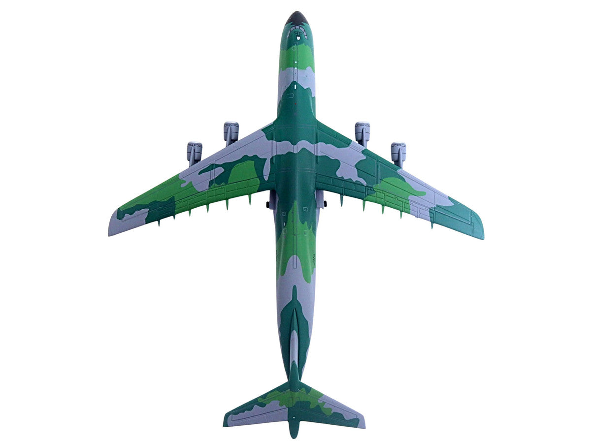 Lockheed C-5M Super Galaxy Transport Aircraft "New York Air National Guard 105th Airlift Wing Stewart Air National Guard Base" United States Air Force (68-0226) Green Camouflage "Gemini Macs" Series 1/400 Diecast Model Airplane by GeminiJets 5