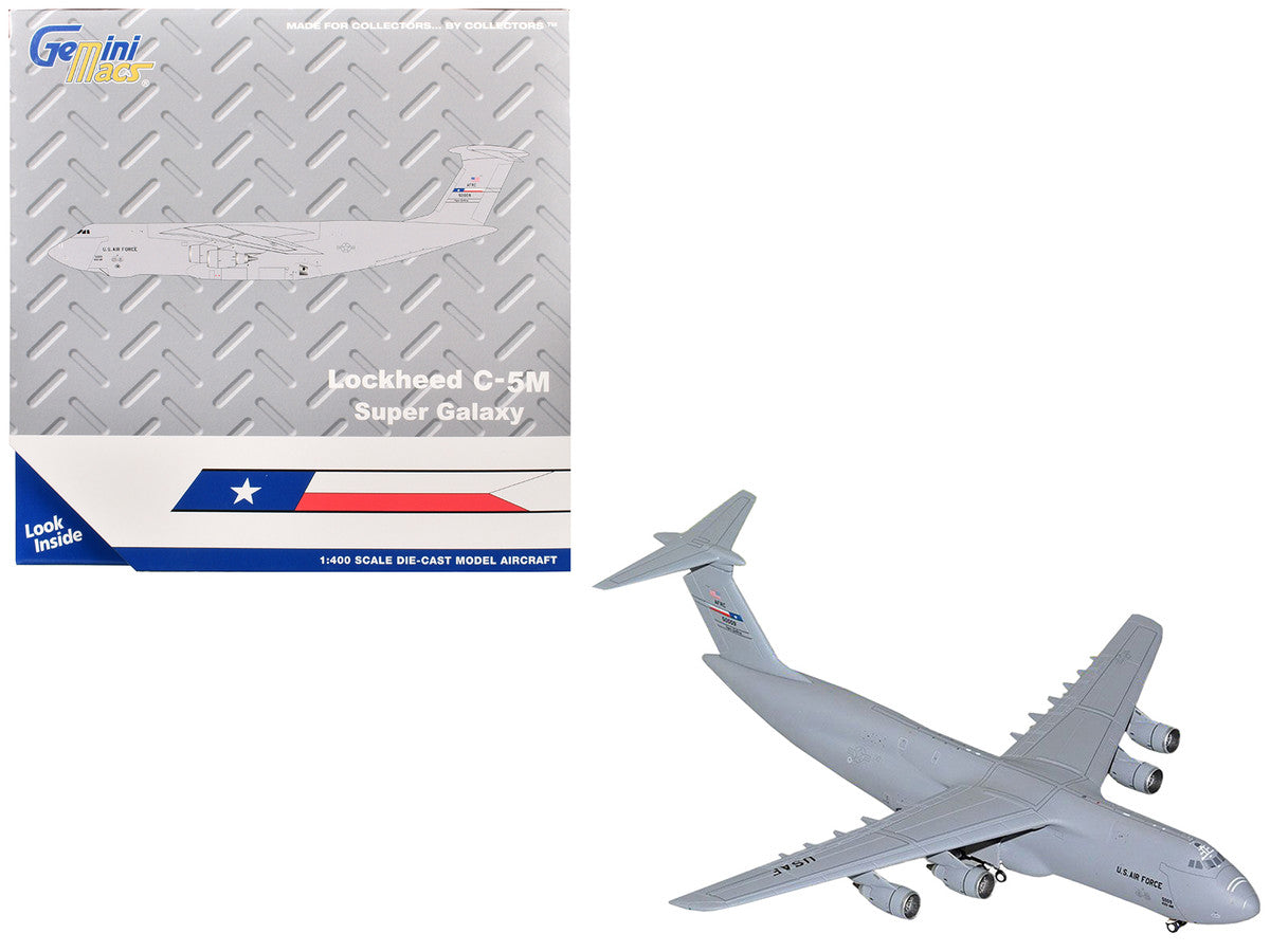 Lockheed C-5M Super Galaxy Transport Aircraft "Lackland Air Force Base" United States Air Force (85-0009) Gray "Gemini Macs" Series 1/400 Diecast Model Airplane by GeminiJets-0