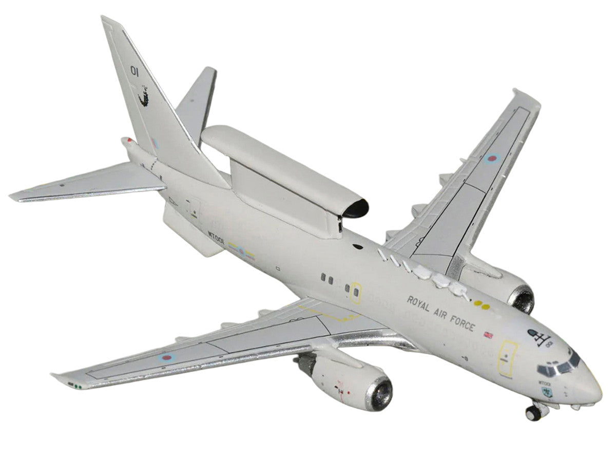 Boeing E-7A Wedgetail Aircraft "Royal Air Force" (WT001) Gray "Gemini Macs" Series 1/400 Diecast Model by GeminiJets-1