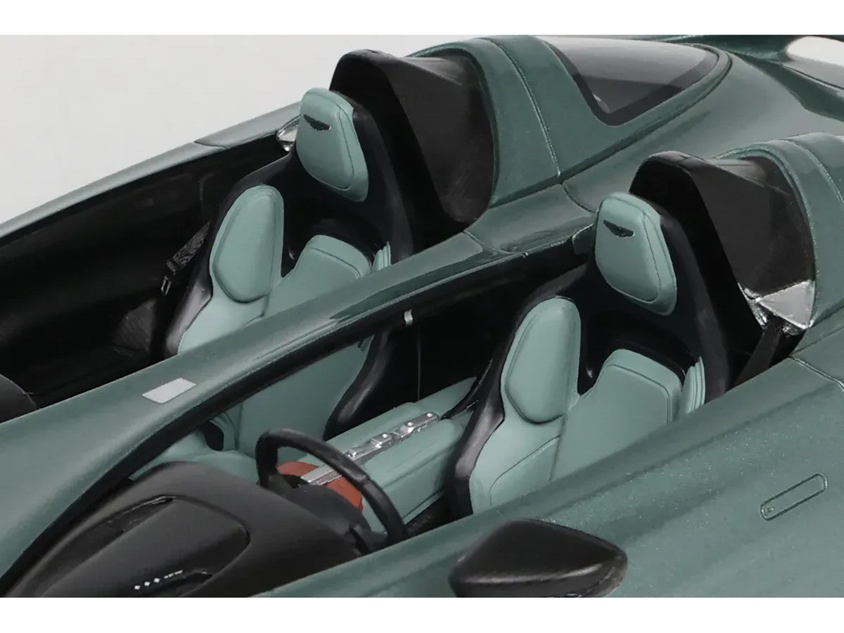 Aston Martin V12 Speedster Green Metallic 1/18 Model Car by GT Spirit-3