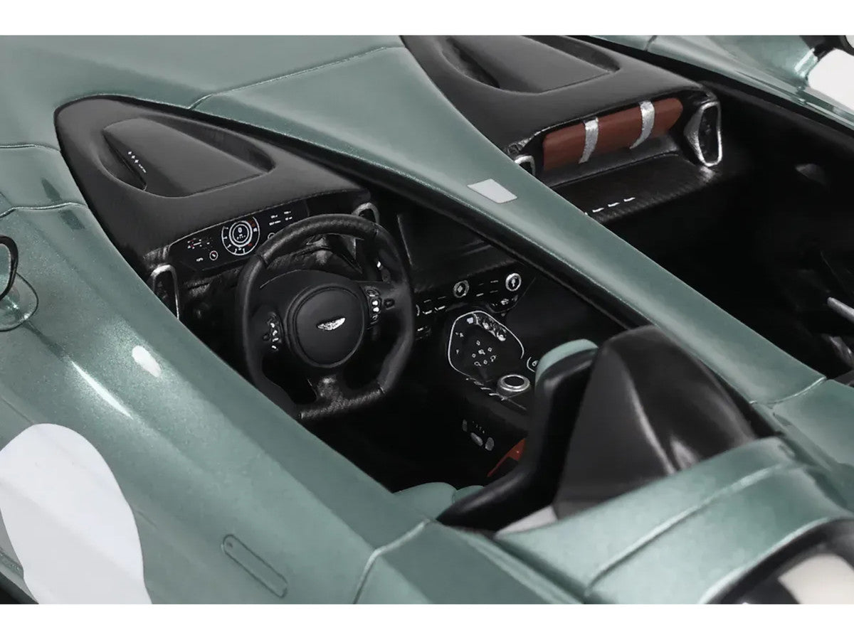 Aston Martin V12 Speedster Green Metallic 1/18 Model Car by GT Spirit-2